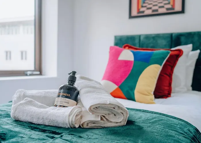 Two Bedroom Urban Retreat In The Heart Of Exeter