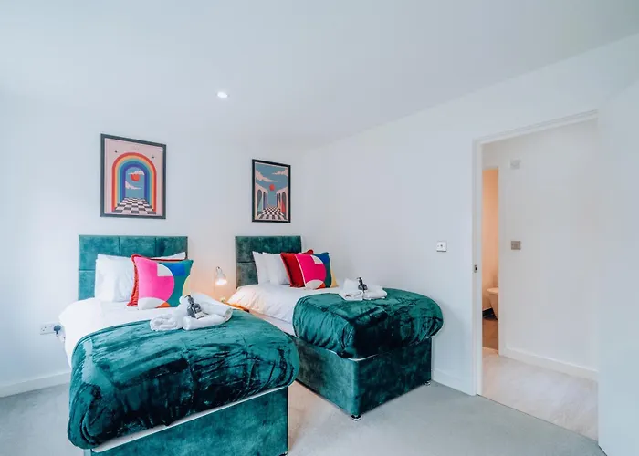 Two Bedroom Urban Retreat In The Heart Of Exeter